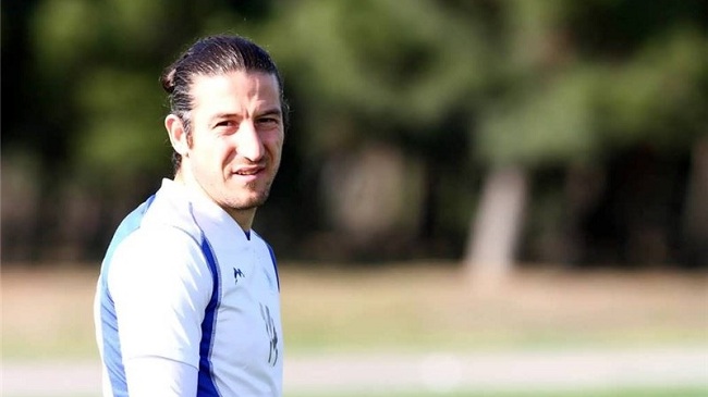 آندو با قراردادی 2 ساله در استقلال ماندنی شد