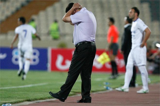 جلسه برگزار می کنند تا نگذارند استقلال به هدفش برسد